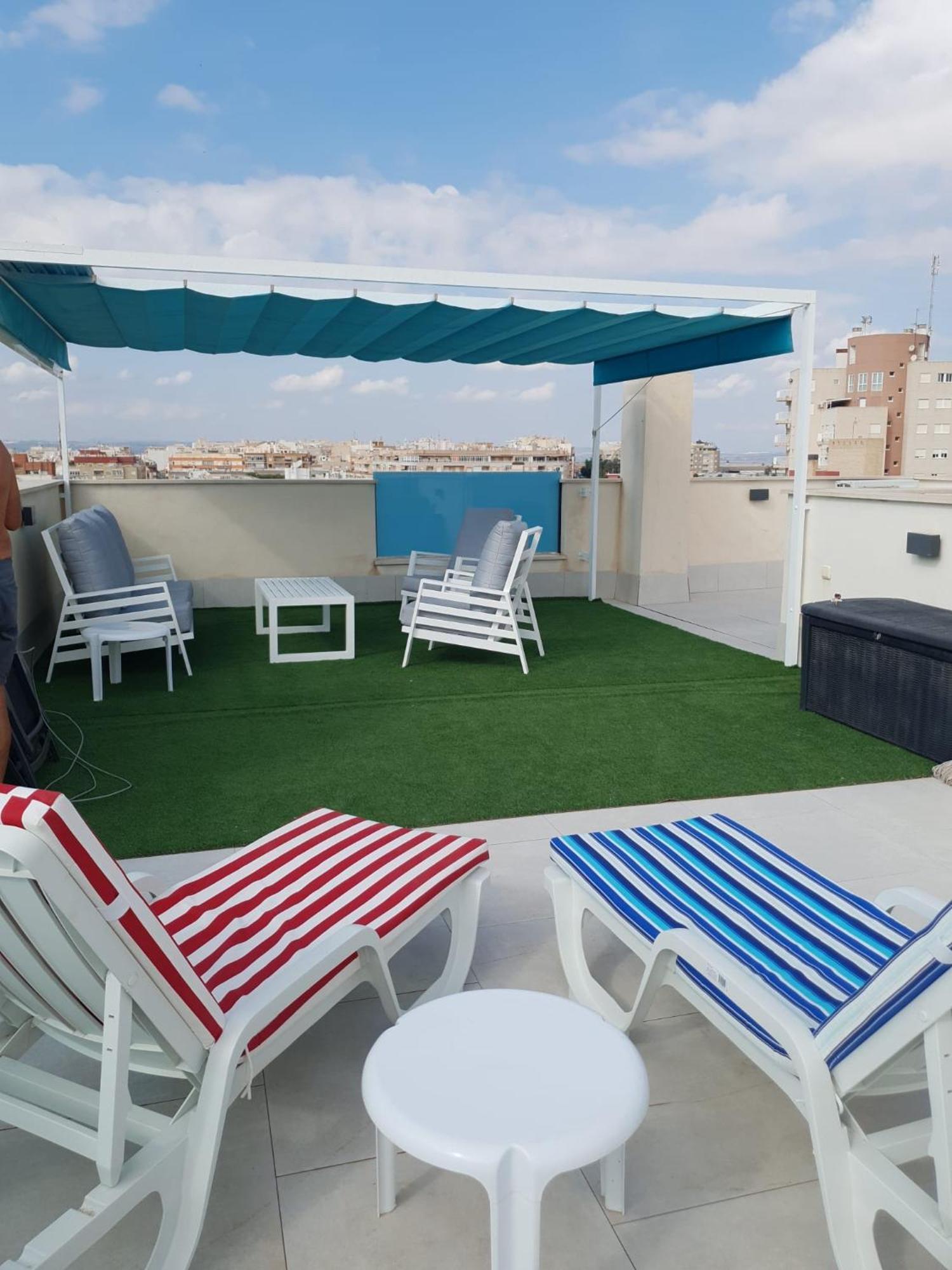 Penthouse Center Torrevieja, Private Terrace, Near The Beach Apartment Exterior photo